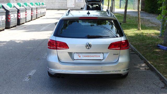 VOLKSWAGEN Passat Var. 2.0 TDI 140 cv, DSG High. BM.Tech., Garanzia.