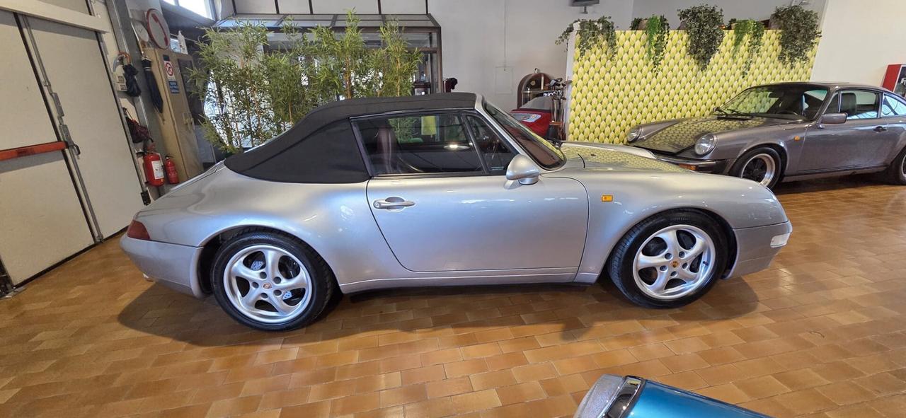 Porsche 911 993 Carrera2 Cabriolet Book service asi