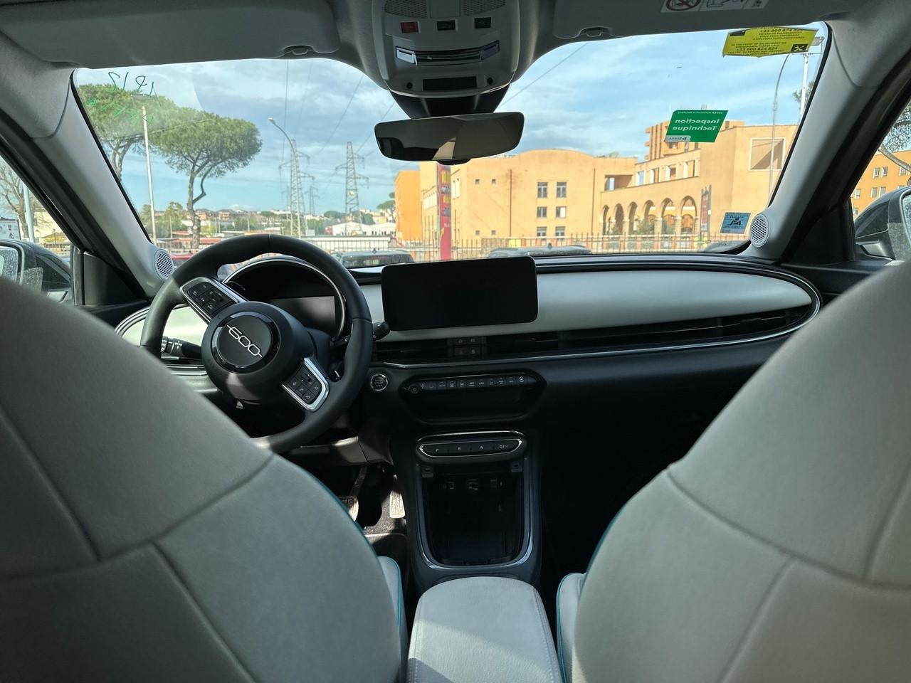 FIAT 600 IV 2023 - 600 1.2 hybrid La Prima II 110cv auto