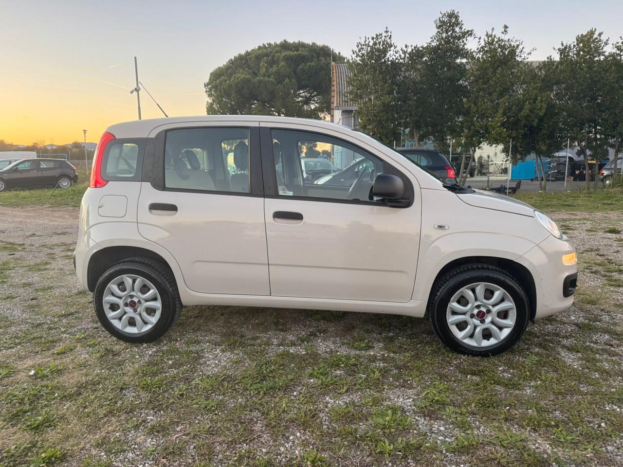 Fiat Panda 0.9 Natural Power 2016 SOLO 98.000 KM