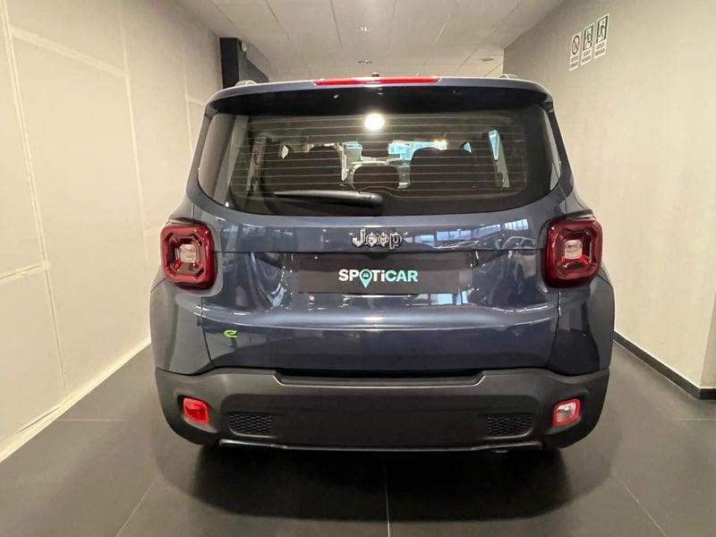 Jeep Renegade 1.5 Turbo T4 MHEV Altitude