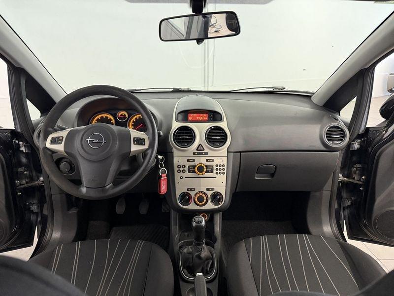 Opel Corsa Corsa 1.4 16V 5 porte Enjoy