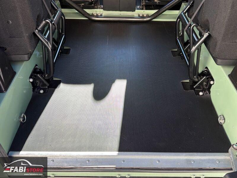 Land Rover Defender 90 2.2 TD4 122 Cv N1 4 Posti - Replica HERITAGE