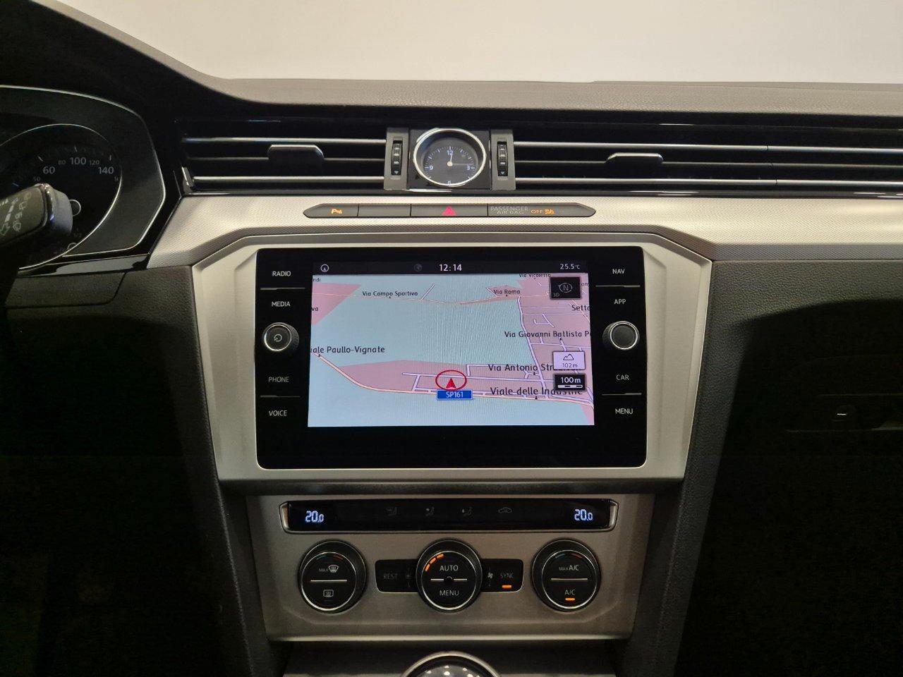 Volkswagen Passat Variant 1.6 tdi Business 120cv - NEOPATENTATI - ACC/Lim - Carplay - Sens. Park.