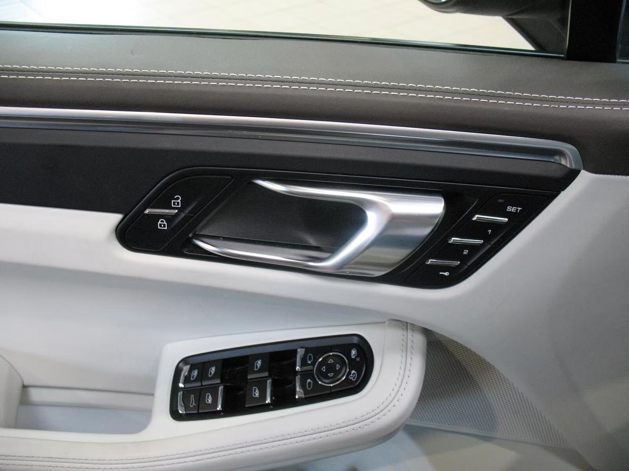 Porsche Macan 2.0