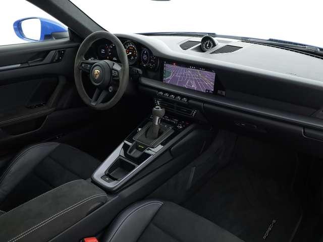 Porsche 992 coupe 4.0 gt3 auto