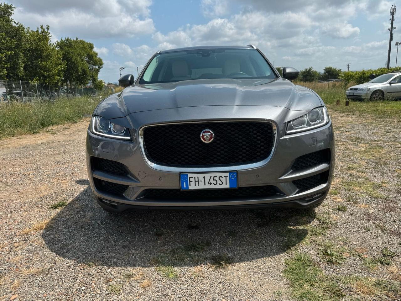 Jaguar F-Pace 2.0 D 2017 CAMBIO AUTOMATICO