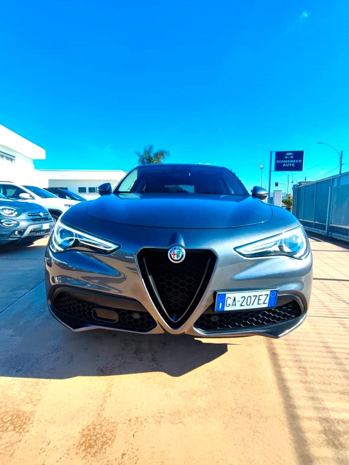 Alfa Romeo Stelvio 2.2 Turbodiesel 190 CV AT8 RWD B-Tech