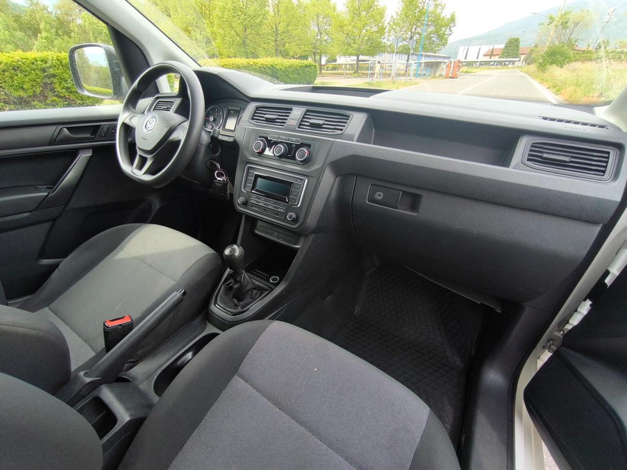 VOLKSWAGEN CADDY 2,0 TDI-2019- EURO6B-KM 100000