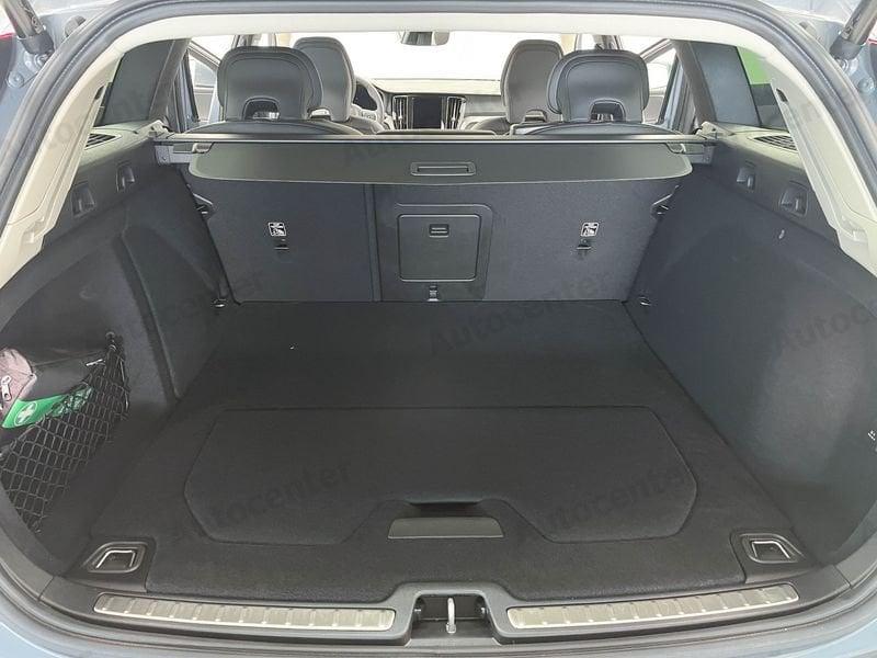 Volvo V60 B3 (b) automatico Core