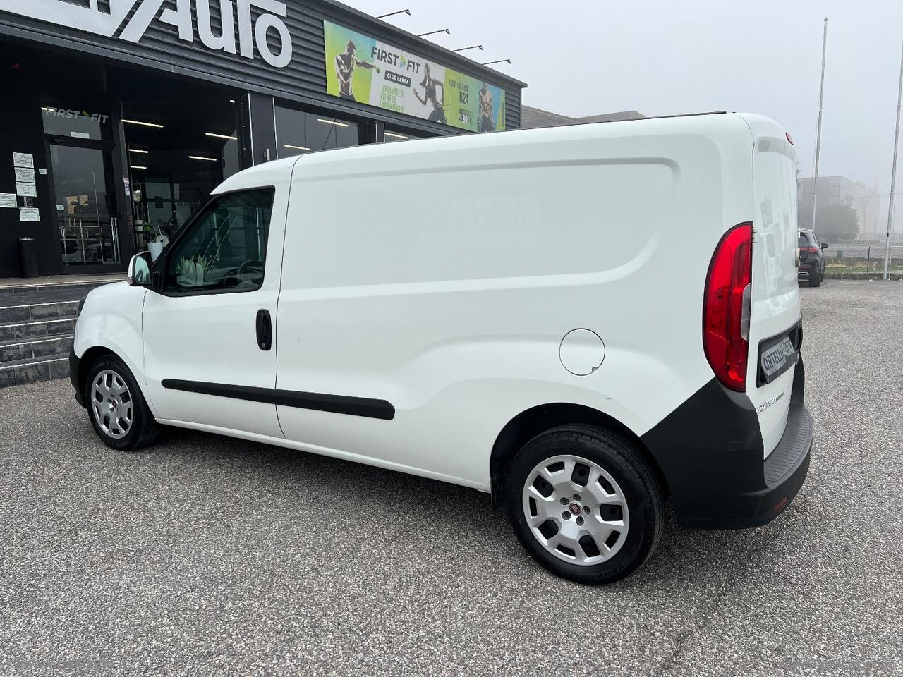 Doblò 1.6MJT 105 PL-TN Cargo Maxi Lam.SX