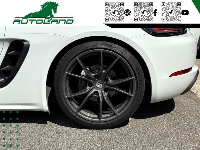 PORSCHE 718 Spyder 2.0 T Pure White PASM Torque Vectoring 300CV