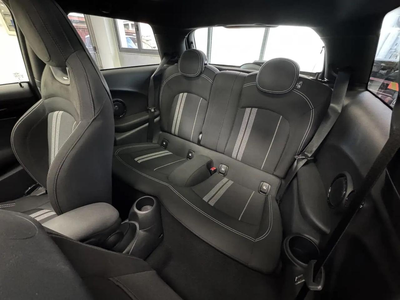 Mini 1.5 Cooper JCW 3 porte