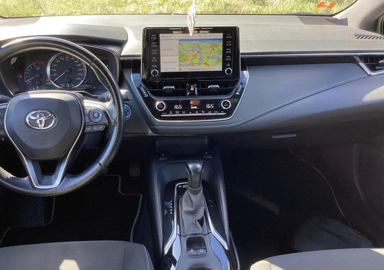 Toyota Corolla Touring Sports 1.8 Hybrid Business Tech