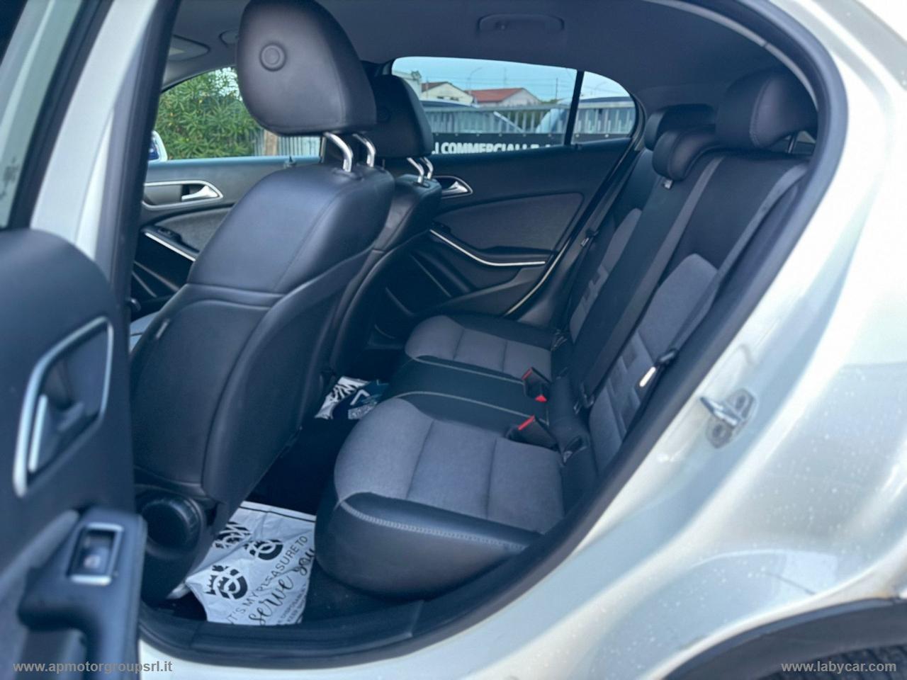 MERCEDES-BENZ GLA 180 d Automatic Executive