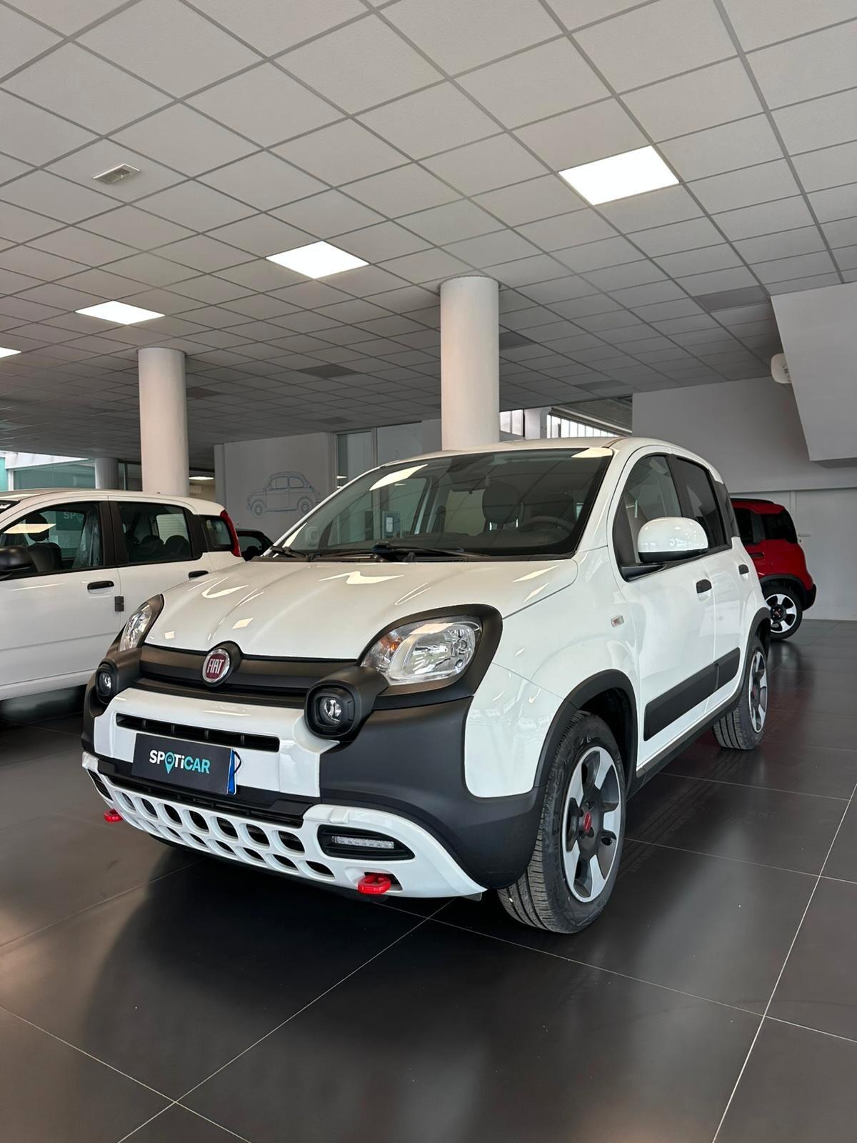 Fiat Panda Cross 1.0 FireFly S&S Hybrid