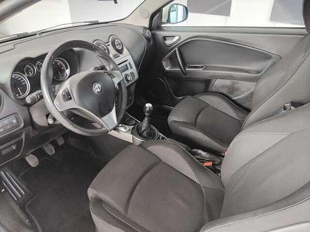 Alfa Romeo MiTo 1.6 JTDm 16V Distinctive