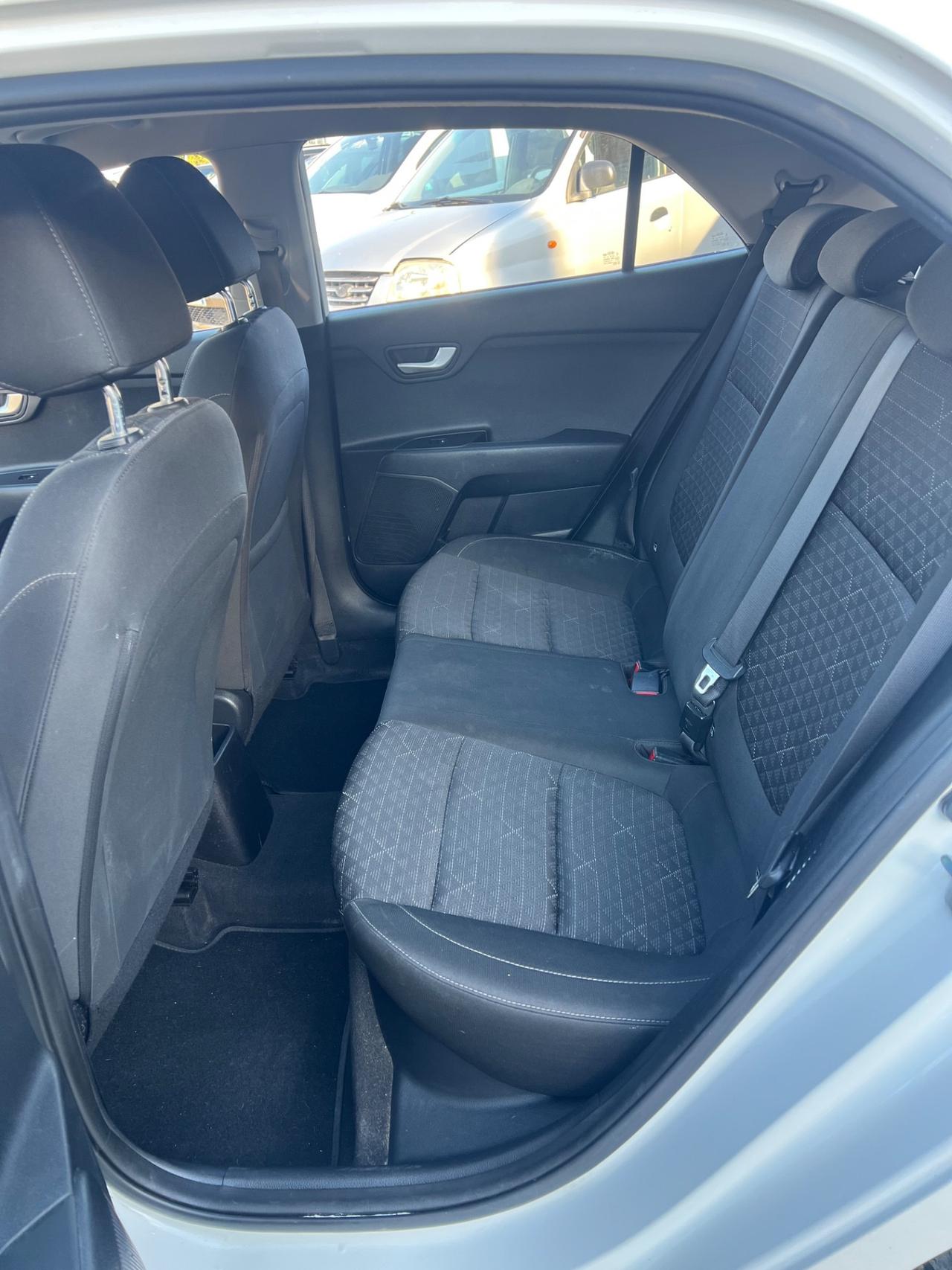 Kia Rio 1.0 T-GDi 100 CV MHEV iMT Style