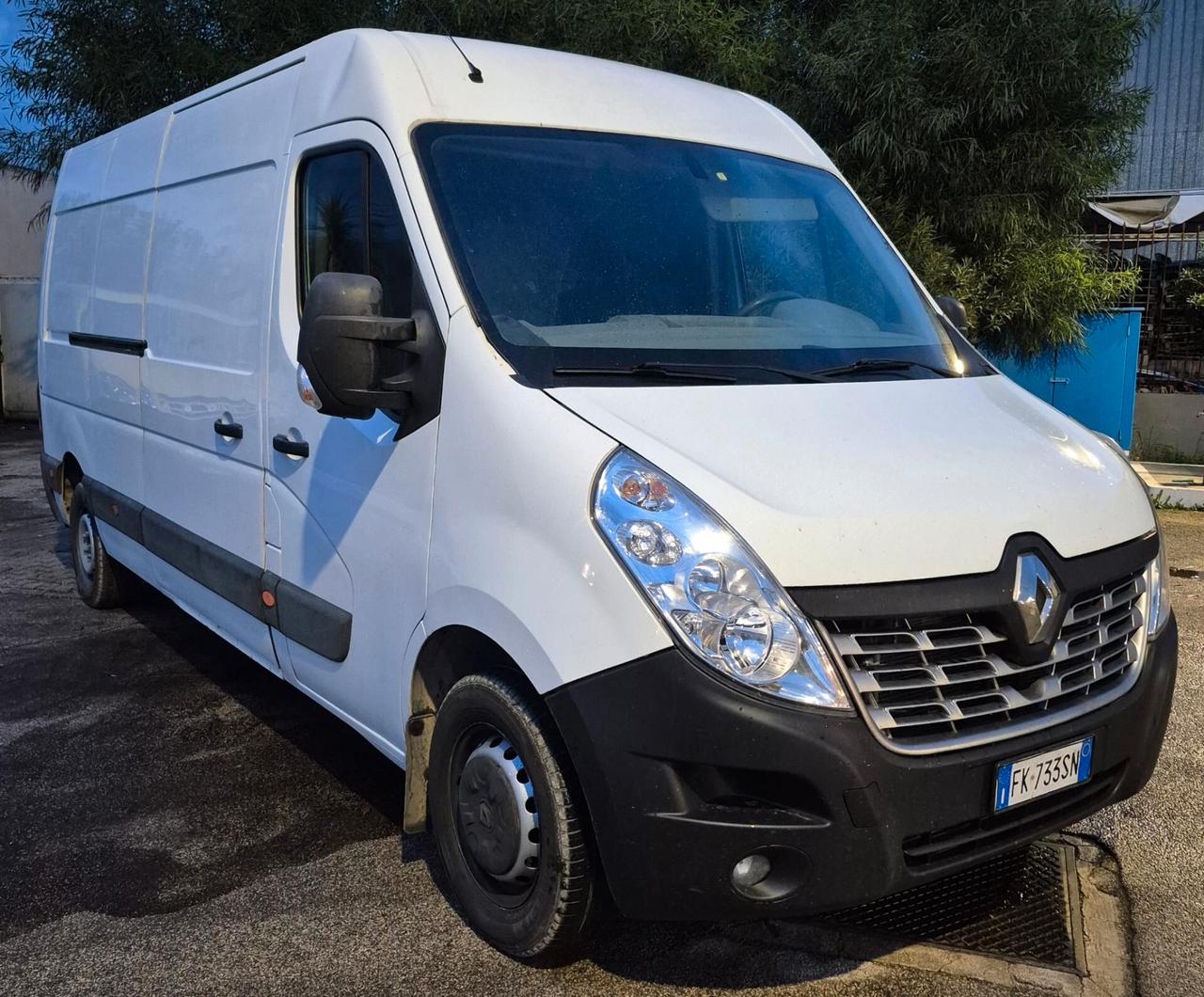 Renault master maxi