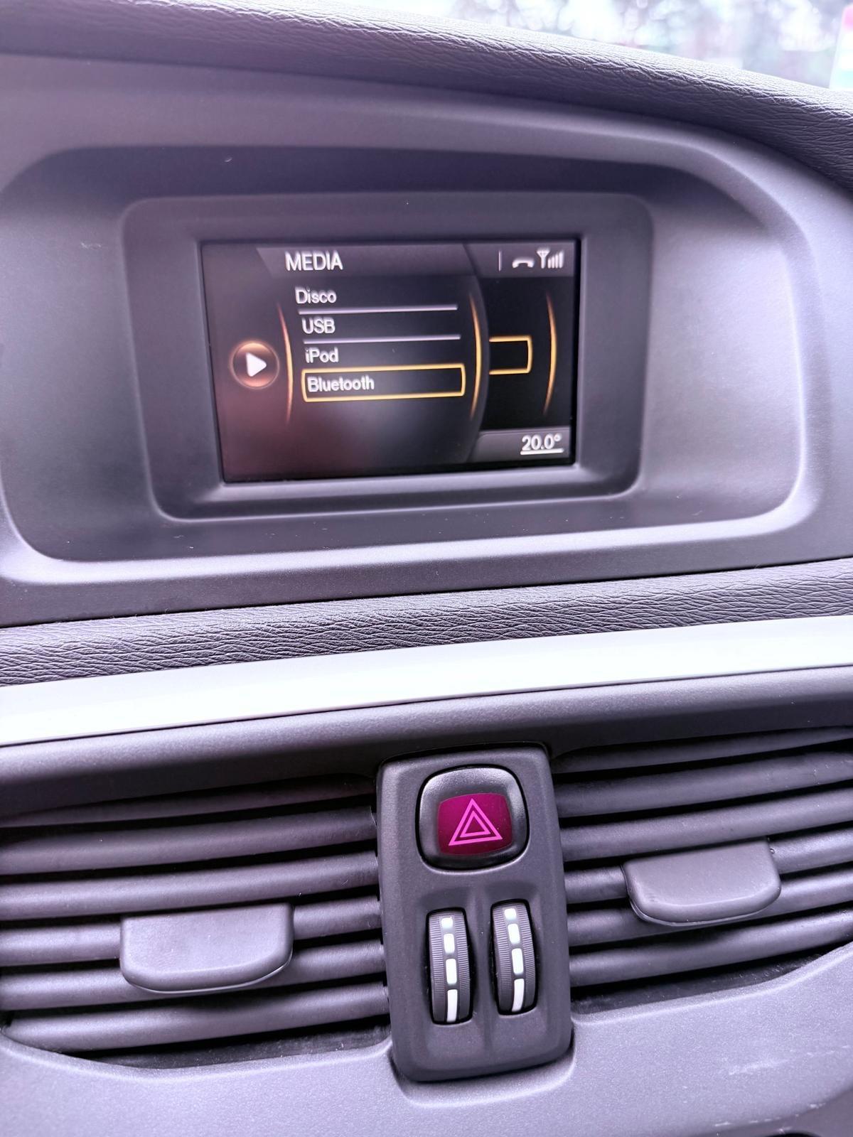Volvo V40 D2 1.6 Powershift Summum