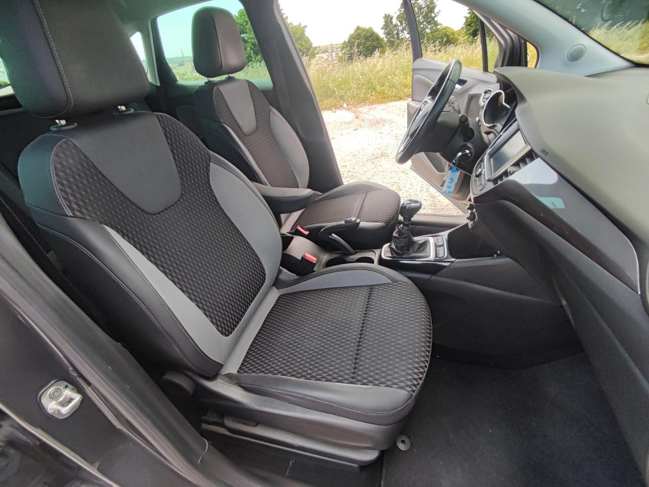 Opel Crossland X 1.2 Turbo 12V 110 CV