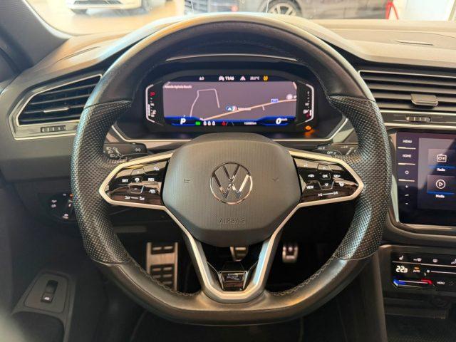 VOLKSWAGEN Tiguan 2.0 TDI DSG 4MOTION R-Line //TETTO//PELLE/LED