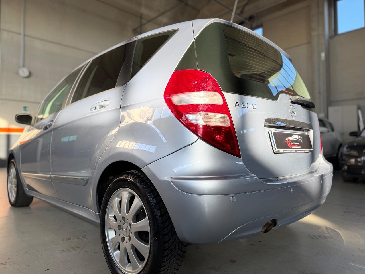 Mercedes-benz A 200 Elegance AUTOMATICA