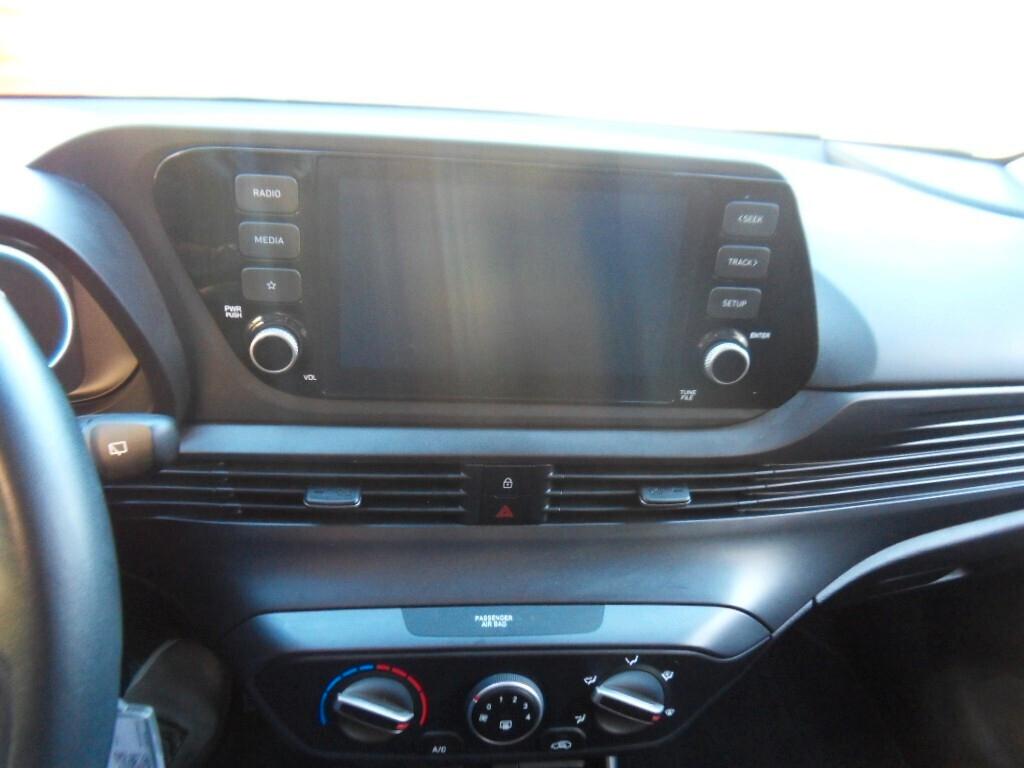 Hyundai i20 1.2 MPI MT Connectline