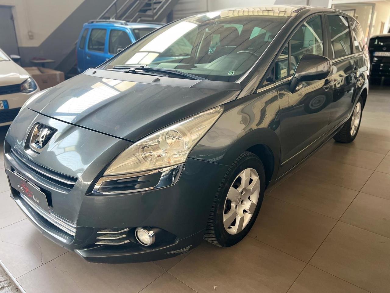 Peugeot 5008 1.6 HDi 112CV Business