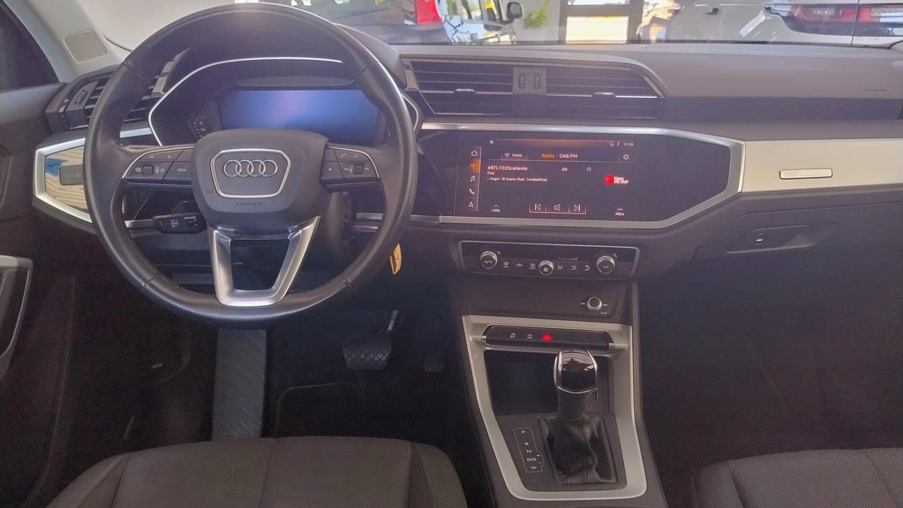 Audi Q3 35 TDI S tronic Business Advanced