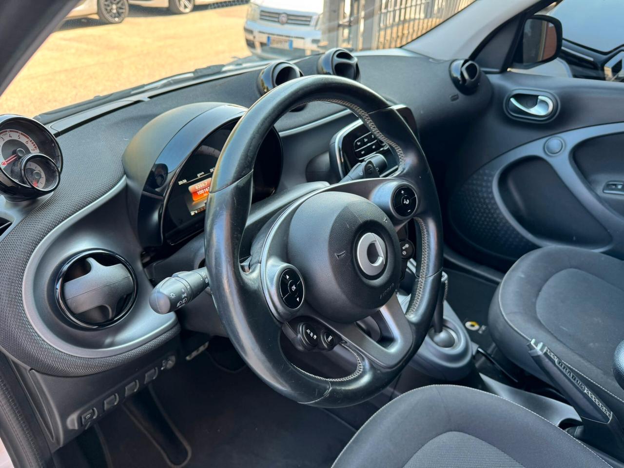 Smart ForFour 90 0.9 Turbo Brabus Style