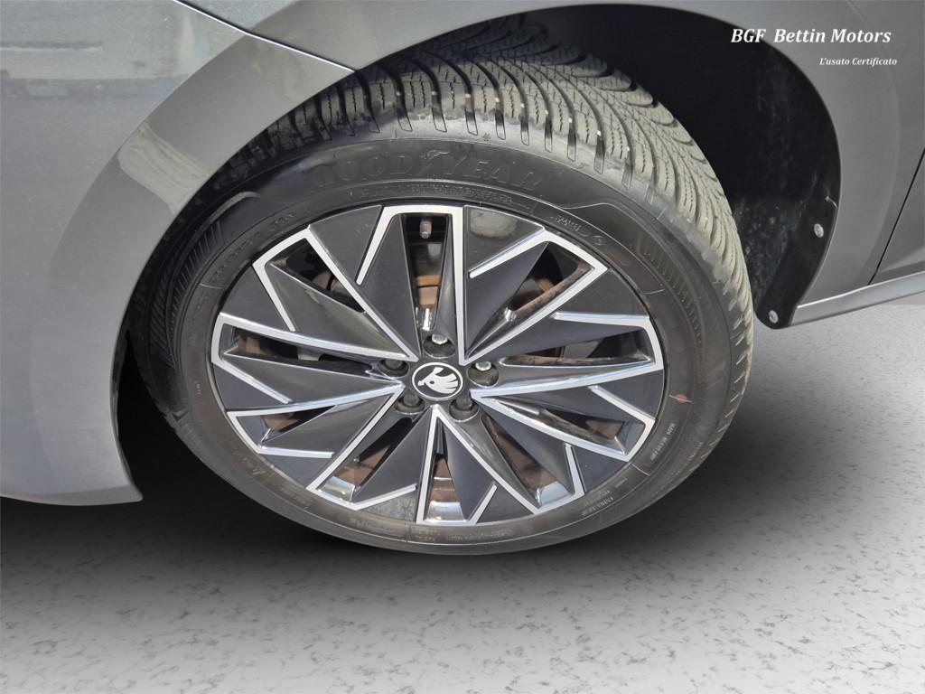 Skoda Kamiq 1.0 tsi Black Dots 95cv