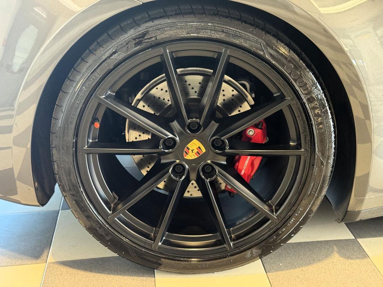 PORSCHE 992 Carrera S450 CV Porsche Approved IVA ESPOSTA