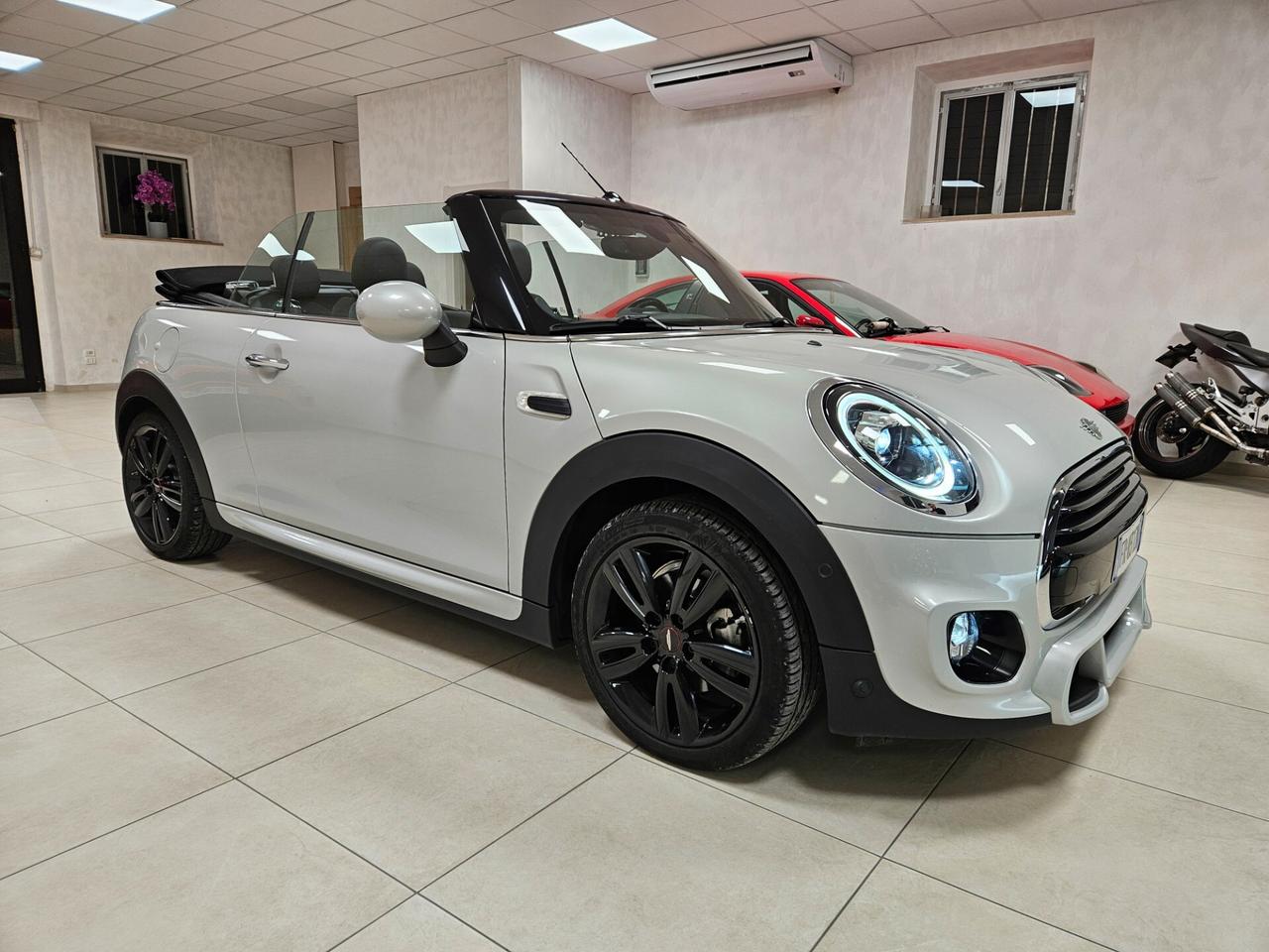 Mini Mini 1.5 Cooper D Hype Cabrio