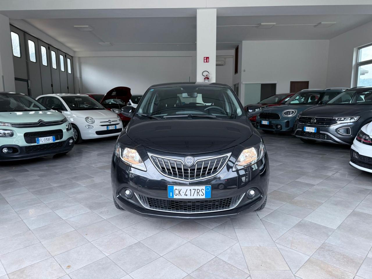 Lancia Ypsilon 1.0 FireFly 5 porte S&S Hybrid Ecochic Gold