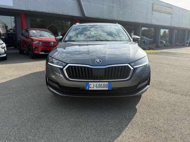 SKODA Octavia 2.0 TDI EVO SCR Wagon Executive