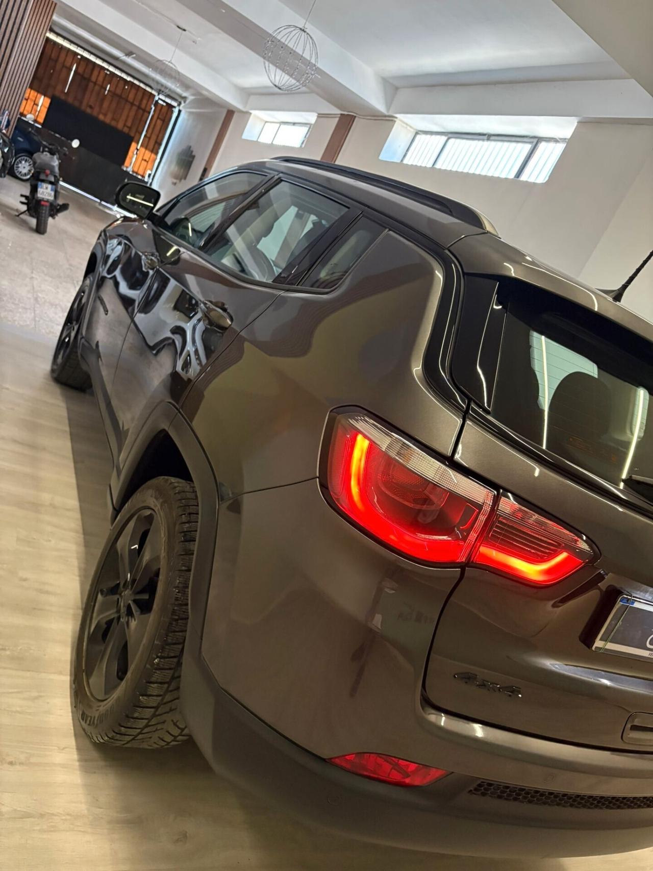 Jeep Compass 2.0 Multijet 140cv aut. 4WD Night Eagle
