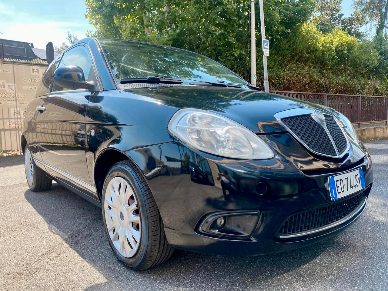 Lancia Ypsilon 1.3 MJT 75 CV Platinum GARANZIA