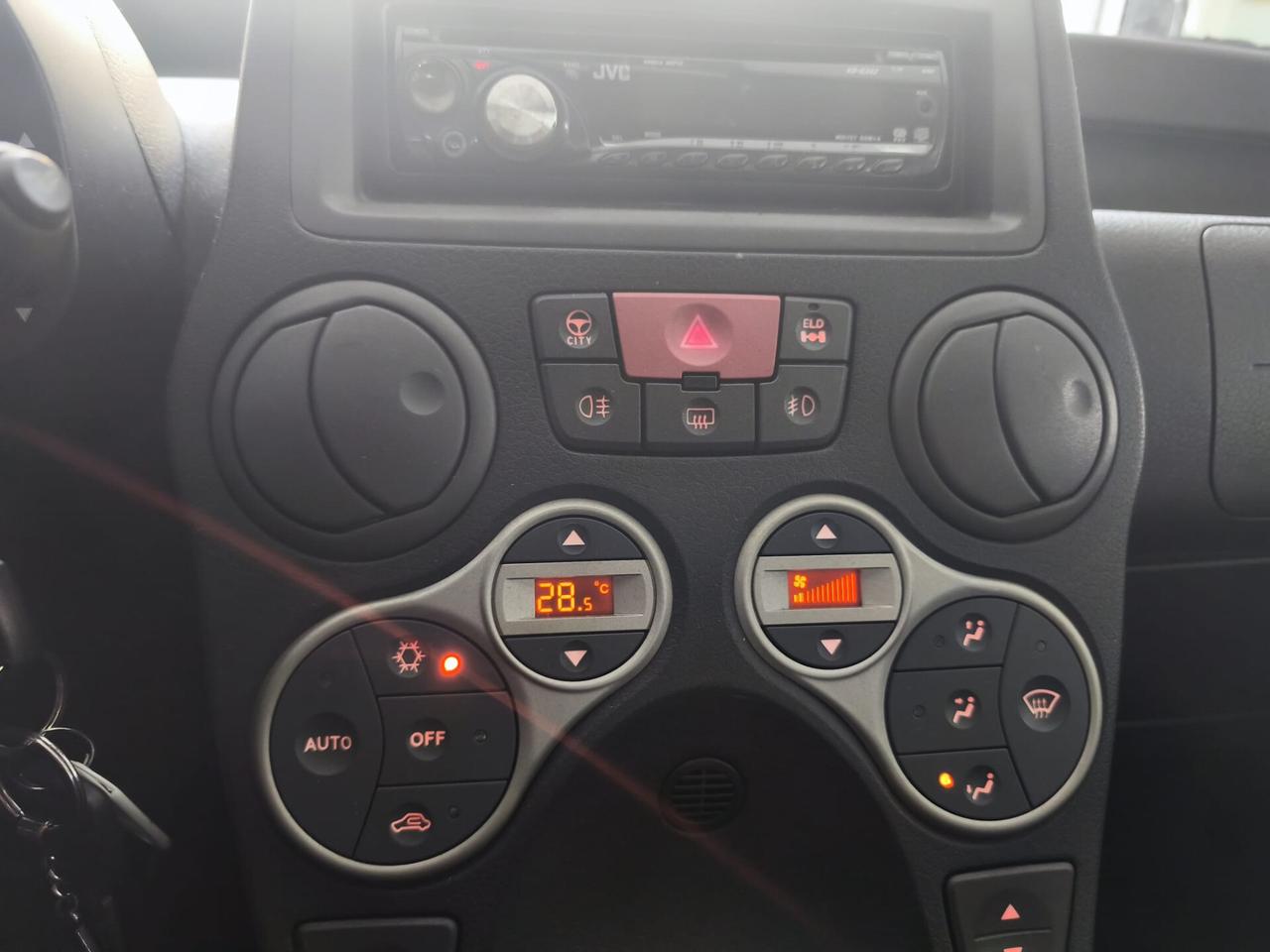 Fiat Panda 1.3 MJT 16V DPF 4x4 Climbing