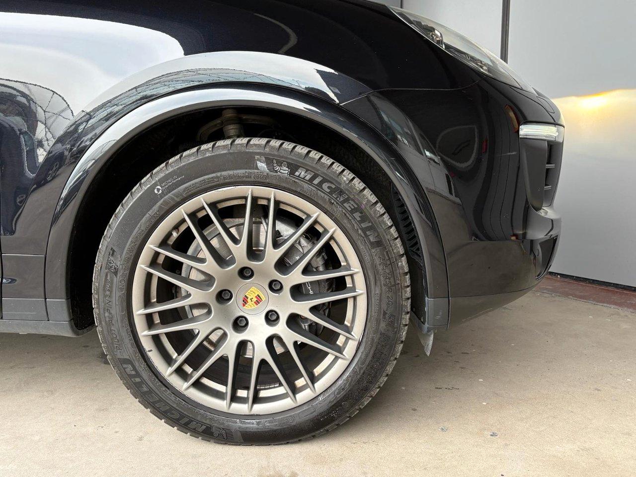 Porsche Cayenne 3.0 tiptronic