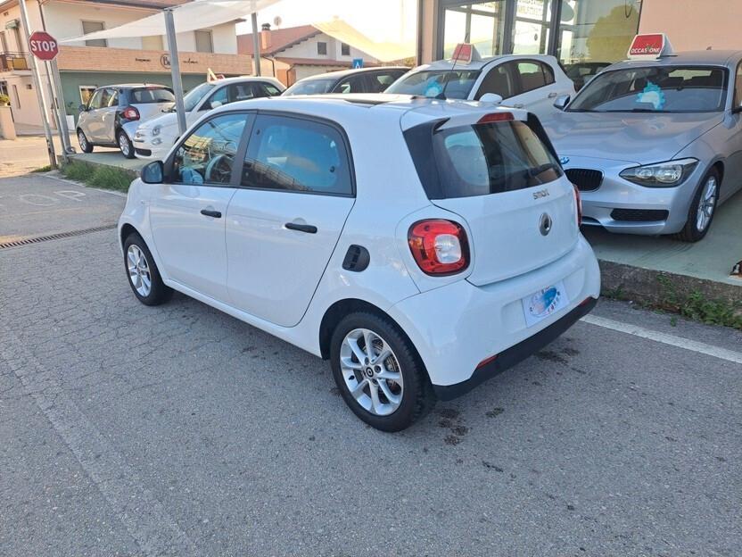 Smart ForFour 1.0 Passion Total White PELLE/TETTO