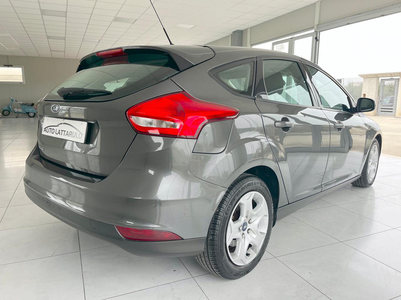 Ford Focus 1.5 TDCi 120 CV BERLINA