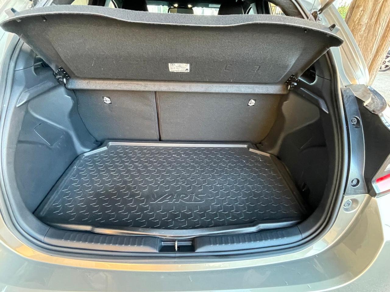 Toyota Yaris 1.5 130 Hybrid 5 porte Premiere