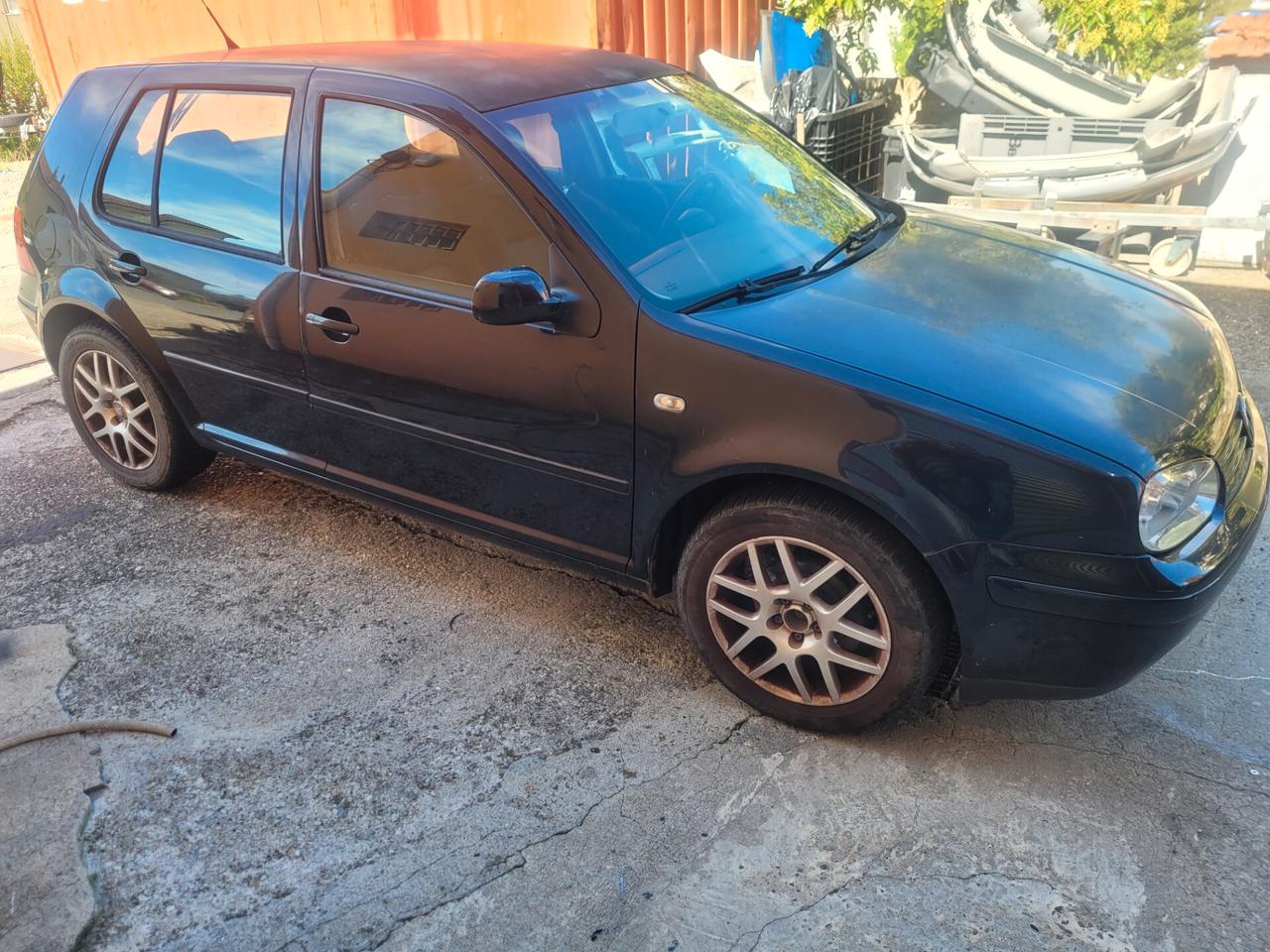 Volkswagen Golf 1.6 16V cat 5 porte Time