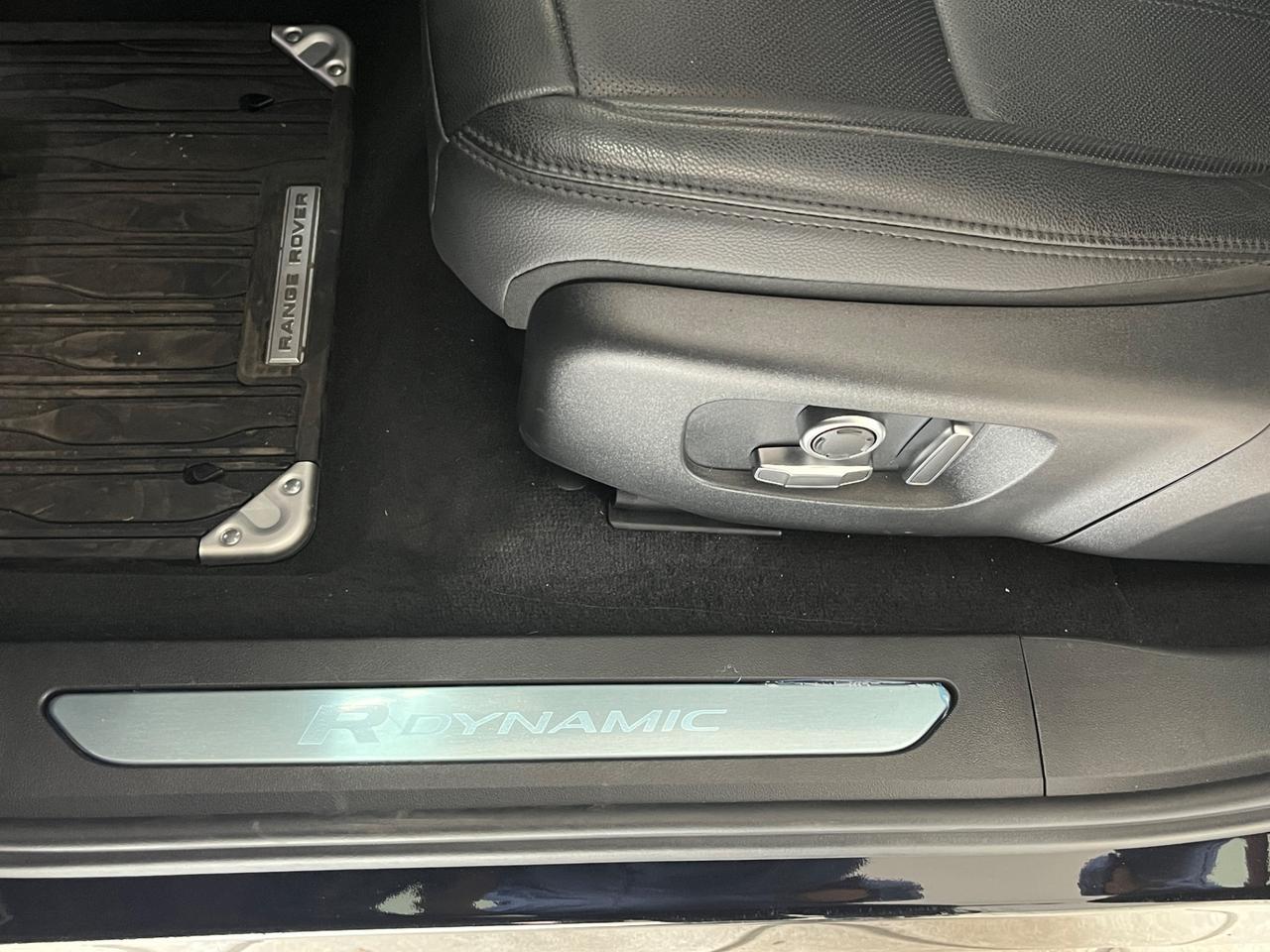 Land Rover Range Evoque 2.0D I4 204 CV AWD Auto R-Dynamic SE