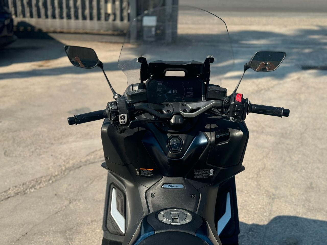 Yamaha T Max 560 BLU SATINATO