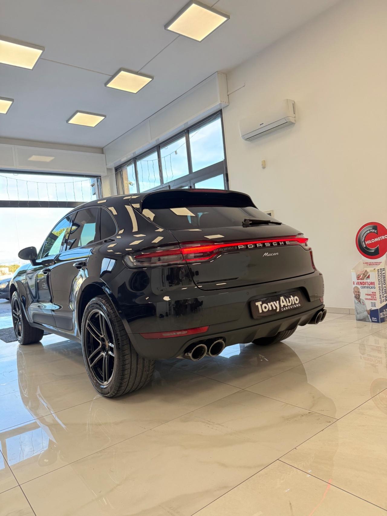 Porsche Macan 245 c.v BENZINA CON NAVI, APLLE CARPLAY, FULL LED, TELECAMERA, PELLE