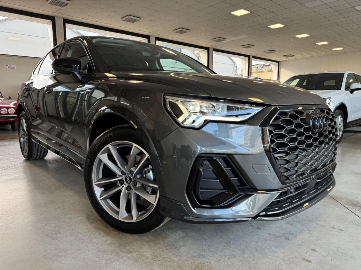 Audi Q3 SPB 35 2.0 TDI S-Tronic S-Line Edition Cerchi 19"