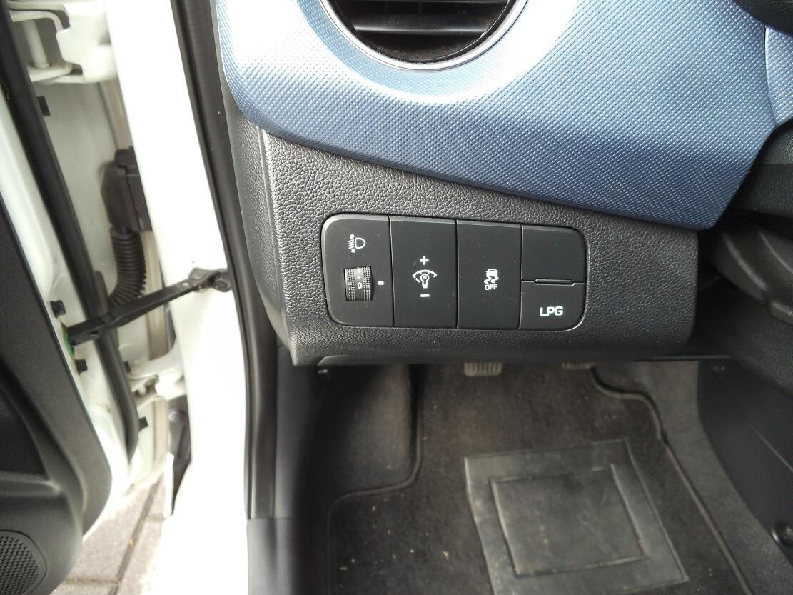 HYUNDAI I10 1.0 BENZINA GPL