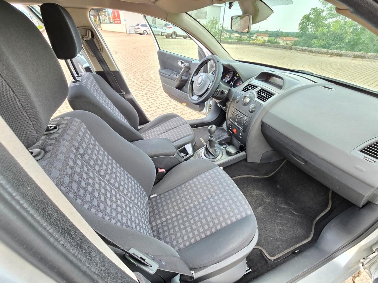 Renault Megane 1.5 dCi/105CV Dynamique ok Neopatentati